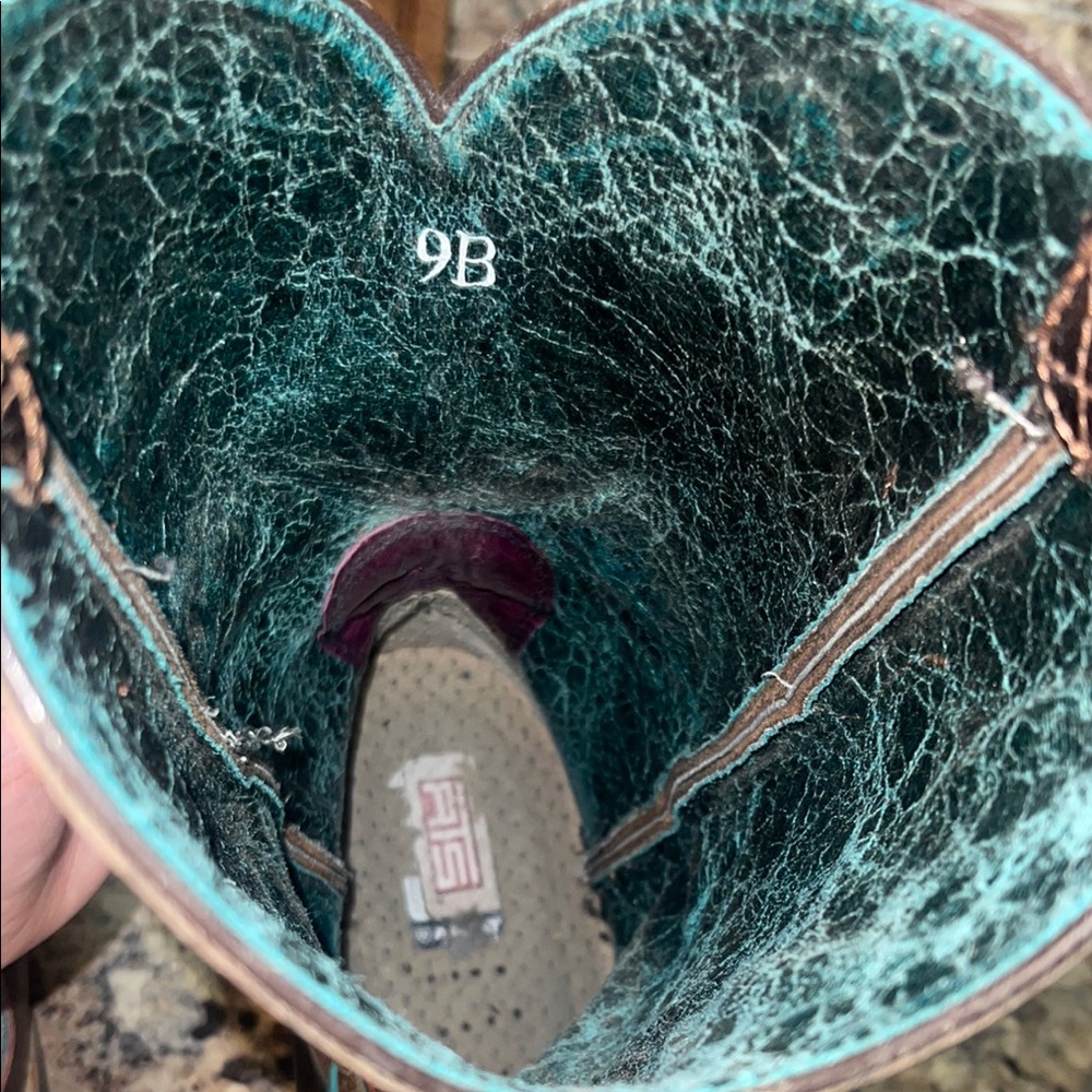Ariat Brown and Turquoise Western Boots - Picture 6 of 6